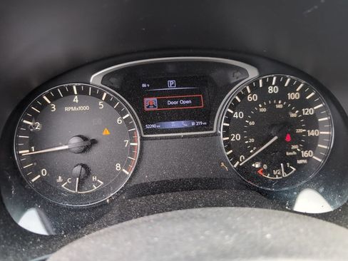 Used 2018 Nissan Altima 2.5 SV FWD image 8