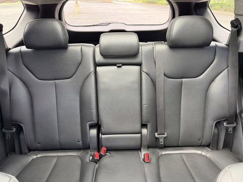 Used 2020 Hyundai Santa Fe SEL w/ Convenience + Premium Package FWD image 37