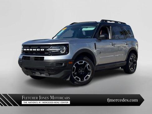 Used 2023 Ford Bronco Sport Outer Banks w/ Tech Package image 1