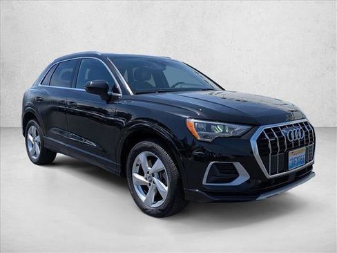 Used 2020 Audi Q3 2.0T Premium AWD/4WD image 3