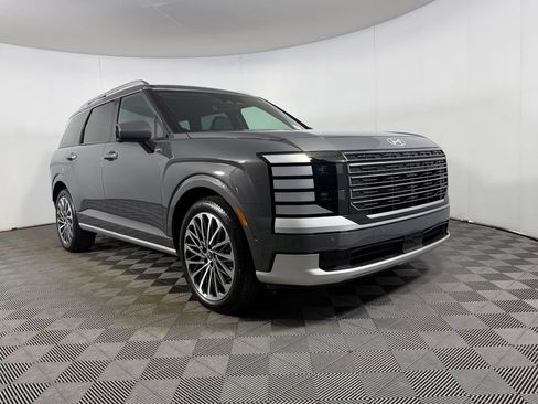 Used 2026 Hyundai Palisade Calligraphy AWD/4WD image 4