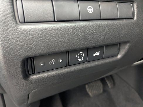 New 2026 Nissan Rogue SV image 15