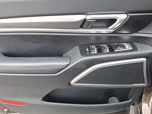 Used 2022 Kia Telluride S image 17