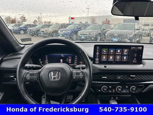 Used 2024 Honda Accord Sport image 19