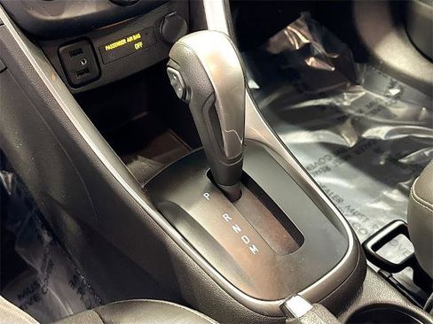 Used 2019 Chevrolet Trax LT w/ Driver Confidence Package image 14