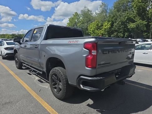 Used 2020 Chevrolet Silverado 1500 Custom Trail Boss w/ Custom Convenience Package AWD/4WD image 4