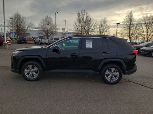 Used 2024 Toyota RAV4 XLE image 11