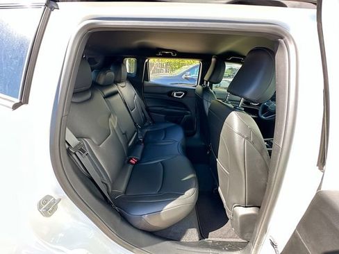 New 2026 Jeep Compass Limited image 28