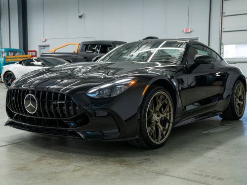 Used 2026 Mercedes-Benz AMG GT 63 image 5