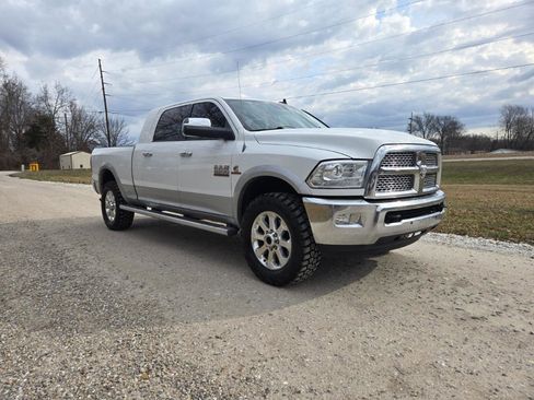 Used 2013 RAM 2500 Laramie w/ Cold Weather Group image 6