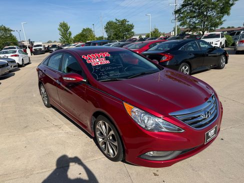 Used 2014 Hyundai Sonata SE w/ Premium Package 03 FWD image 4