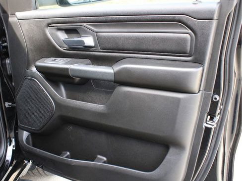 New 2026 RAM 1500 Express AWD/4WD image 23