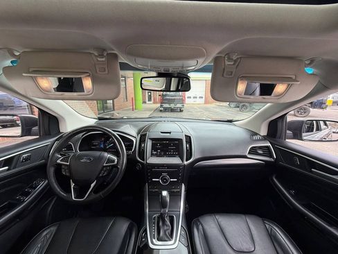 Used 2015 Ford Edge Titanium w/ Equipment Group 302A AWD/4WD image 17