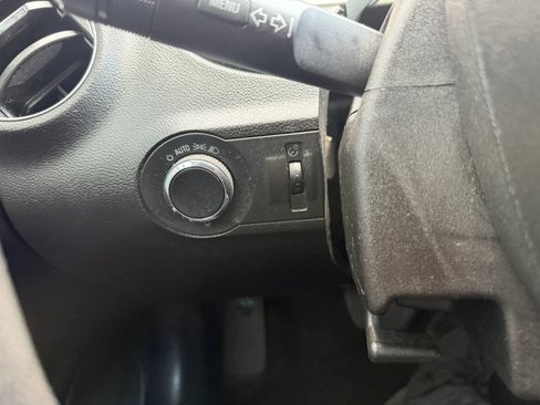 Used 2015 Chevrolet Camaro LS RWD image 17