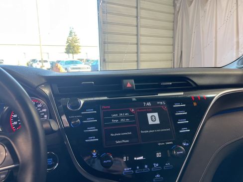 Used 2018 Toyota Camry XSE w/ Audio Package image 17