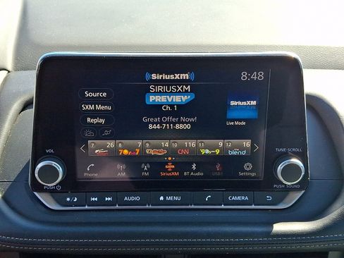 Used 2024 Nissan Rogue SV AWD/4WD image 16