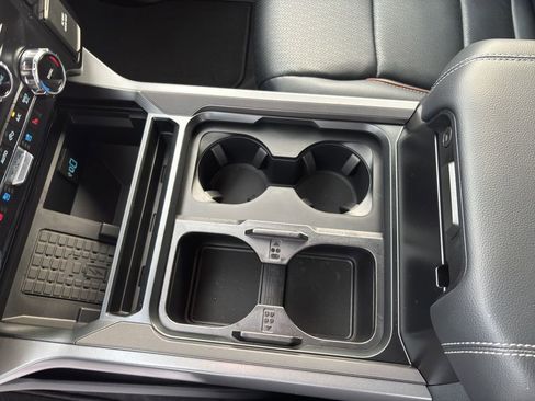 New 2026 Ford F250 Lariat w/ Black Appearance Package image 16