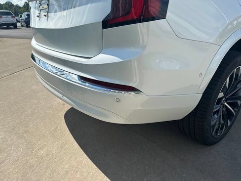 New 2026 Volvo XC90 B6 Ultra w/ Protection Package AWD/4WD image 14