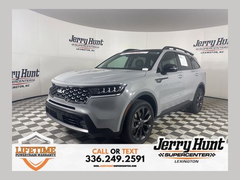 Used 2023 Kia Sorento X-Line EX image 1