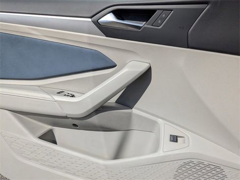 New 2026 Volkswagen Jetta SE image 29