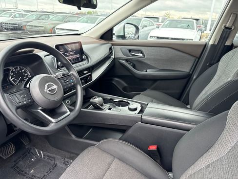 Used 2023 Nissan Rogue SV AWD/4WD image 11