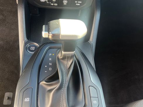 Used 2025 Kia K4 LXS image 32