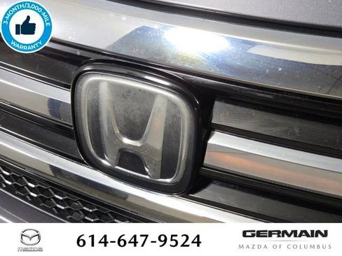 Used 2017 Honda Pilot Touring image 14