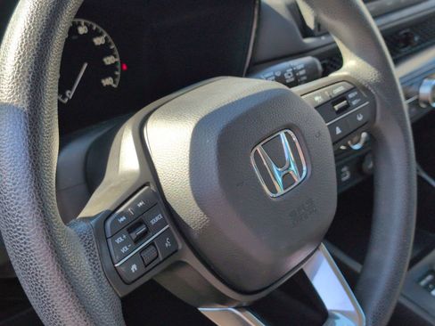 Used 2023 Honda CR-V LX image 26