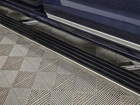 Used 2022 Chevrolet Silverado 1500 High Country w/ High Country Premium Package image 8