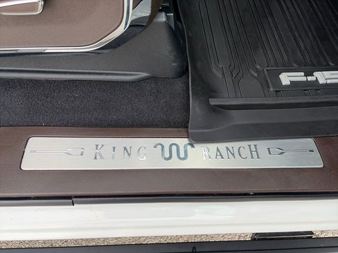 Used 2025 Ford F150 King Ranch w/ FX4 Off-Road Package image 18