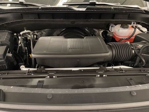 New 2026 Chevrolet Suburban Premier AWD/4WD image 28