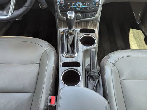Used 2014 Chevrolet Malibu LT FWD image 21