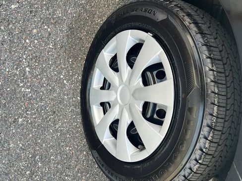 Used 2013 Toyota Corolla L FWD image 12