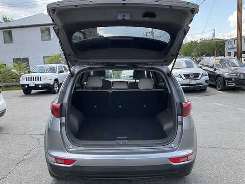 Used 2019 Kia Sportage LX image 12