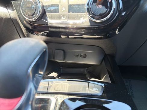 Used 2024 Chevrolet Trax RS w/ Sunroof Package FWD image 22