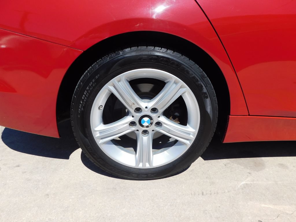 Used 2012 BMW 328i Sedan RWD image 9
