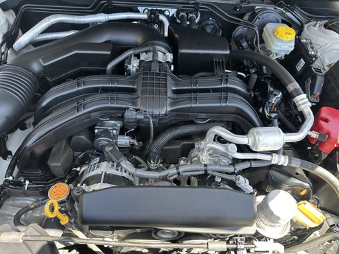 Used 2024 Subaru Crosstrek 2.5i Sport w/ Crosstrek Mirror Package image 9