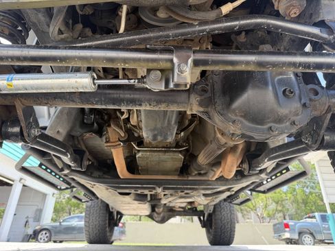 Used 2013 Jeep Wrangler Unlimited Sahara AWD/4WD image 19