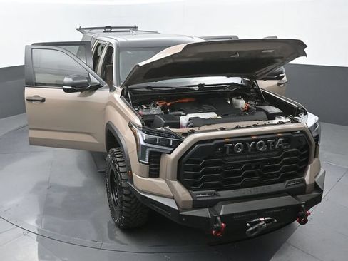 Used 2025 Toyota Tundra TRD Pro AWD/4WD image 34