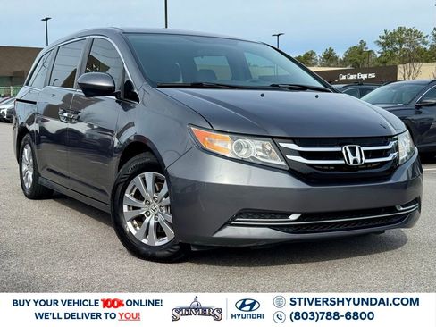 Used 2016 Honda Odyssey SE image 1