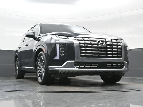Certified 2023 Hyundai Palisade Calligraphy AWD/4WD image 36