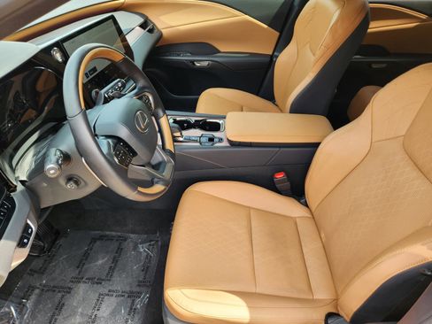 Used 2025 Lexus RX 350 Premium Plus w/ Accessory Package (Z1) FWD image 26