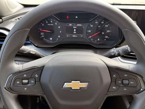 Certified 2024 Chevrolet Trax LS FWD image 19