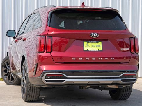 Used 2021 Kia Sorento SX image 5