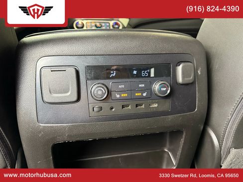 Used 2017 Chevrolet Tahoe LT image 51