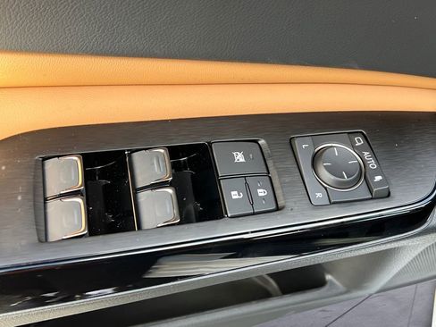 New 2025 Lexus ES 350 w/ Premium Package image 11