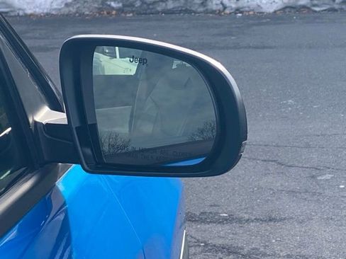 New 2026 Jeep Compass Limited image 13