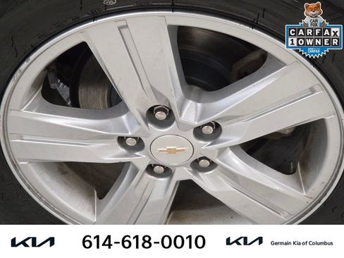 Used 2022 Chevrolet Trax LT w/ LT Convenience Package AWD/4WD image 13