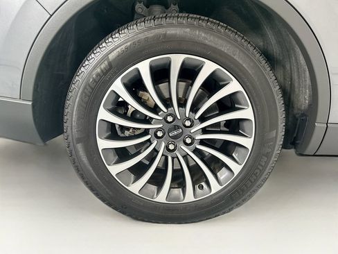 Used 2023 Lincoln Aviator Reserve w/ Elements Package Plus RWD image 32