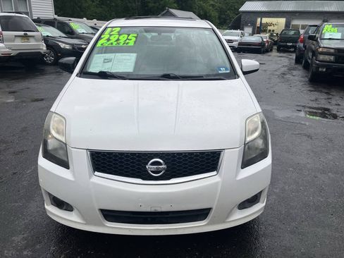 Used 2012 Nissan Sentra 2.0 SR w/ Special Edition Pkg FWD image 3